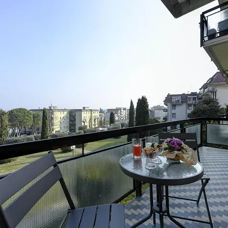 Appartement Desenzanoloft Official Partner Marriott Homes & - Elegance