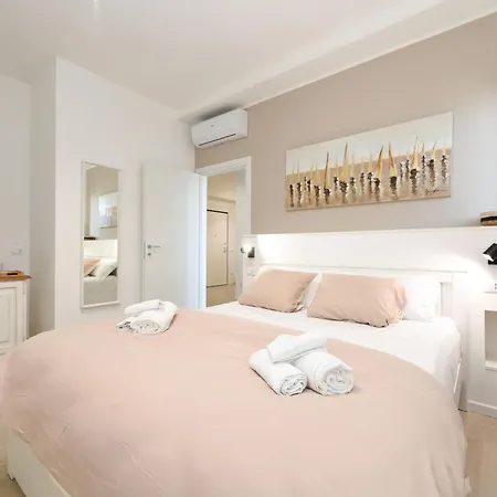 Elegance Desenzanoloft Official Partner Homes & By Marriott Bonvoy *